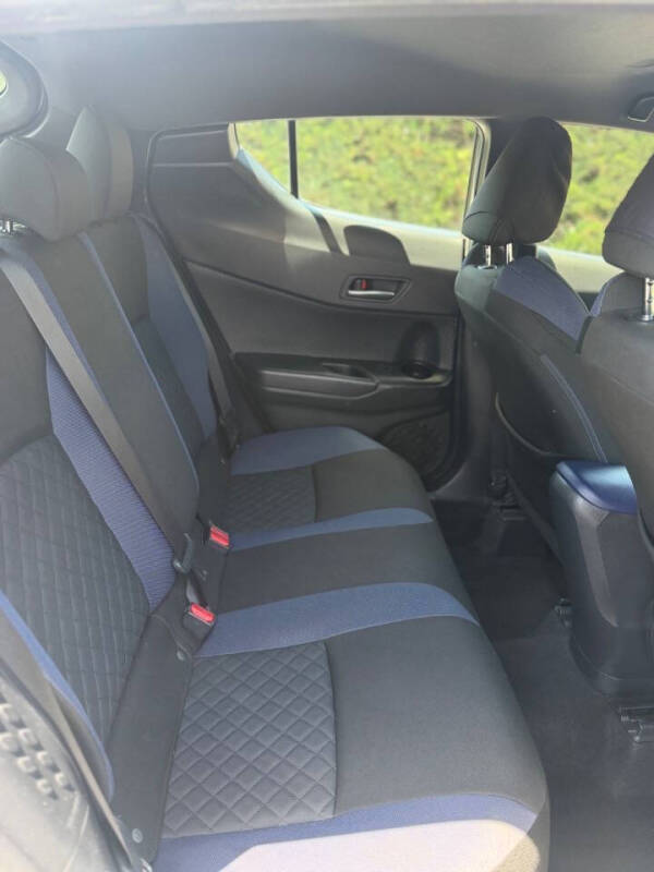 2020 Toyota C-HR XLE