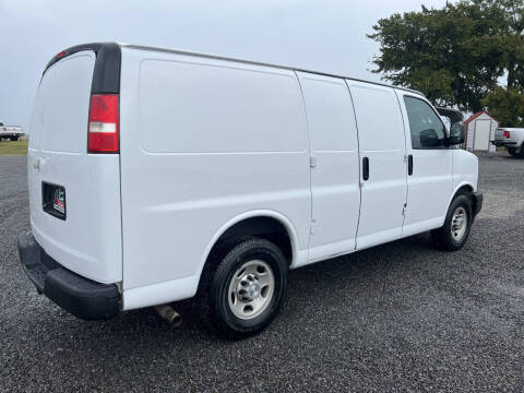 2017 Chevrolet Express 2500