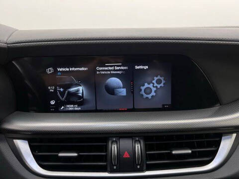 2022 Alfa Romeo Stelvio Veloce