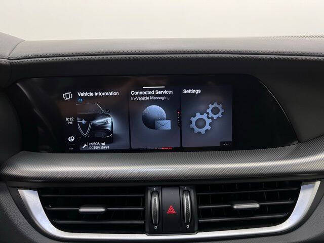 2022 Alfa Romeo Stelvio Veloce