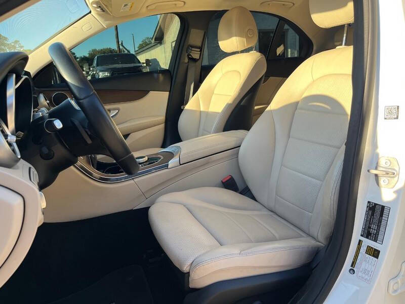 2019 Mercedes-Benz C-Class C 300