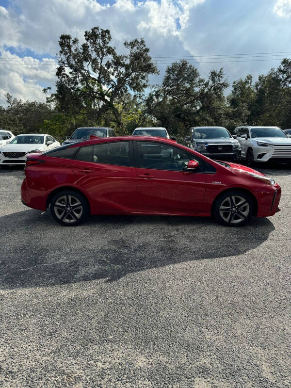 2019 Toyota Prius XLE
