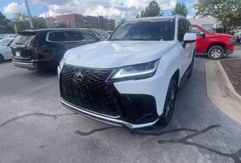2025 Lexus LX 600 F SPORT Handling