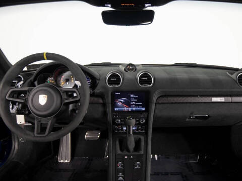 2023 Porsche 718 Cayman GT4 RS