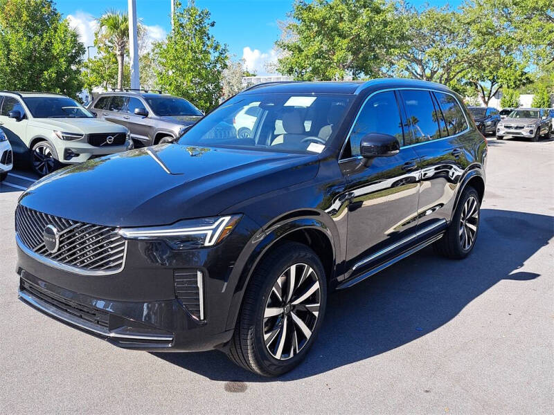 2026 Volvo XC90 B6 Core