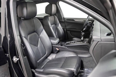 2018 Porsche Macan S