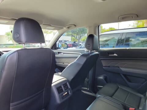 2022 Volkswagen Atlas V6 SE