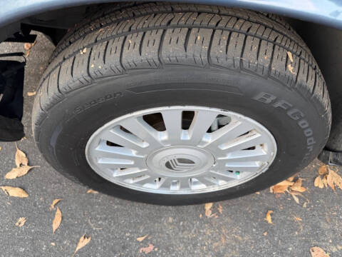 2007 Mercury Grand Marquis LS