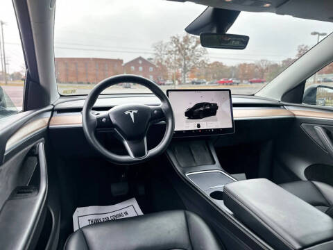 2025 Tesla Model Y Long Range