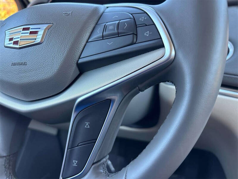 2025 Cadillac XT5 Premium Luxury