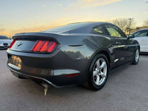 2017 Ford Mustang V6
