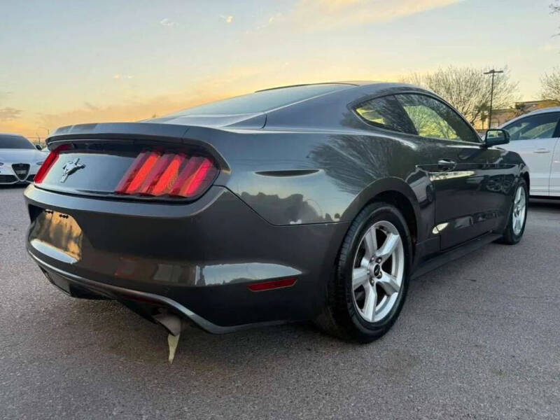 2017 Ford Mustang V6