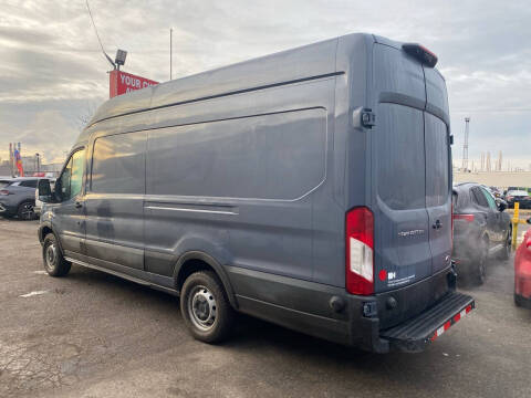 2020 Ford Transit 250