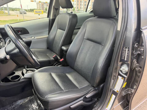 2013 Toyota Prius c Four