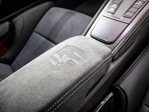 2024 Porsche 718 Cayman GT4 RS