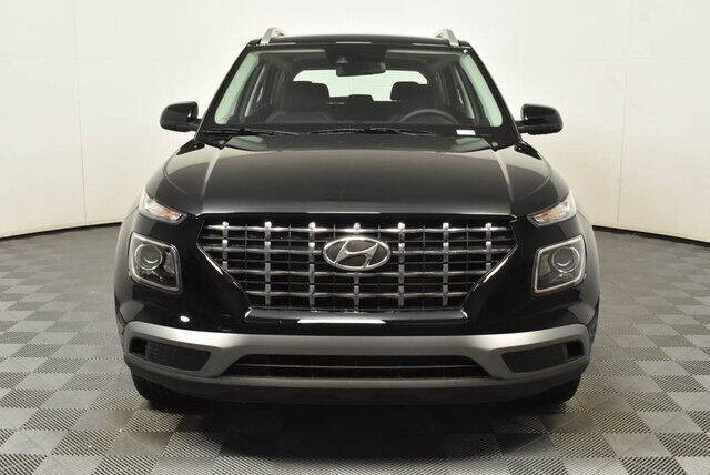 2022 Hyundai Venue SEL