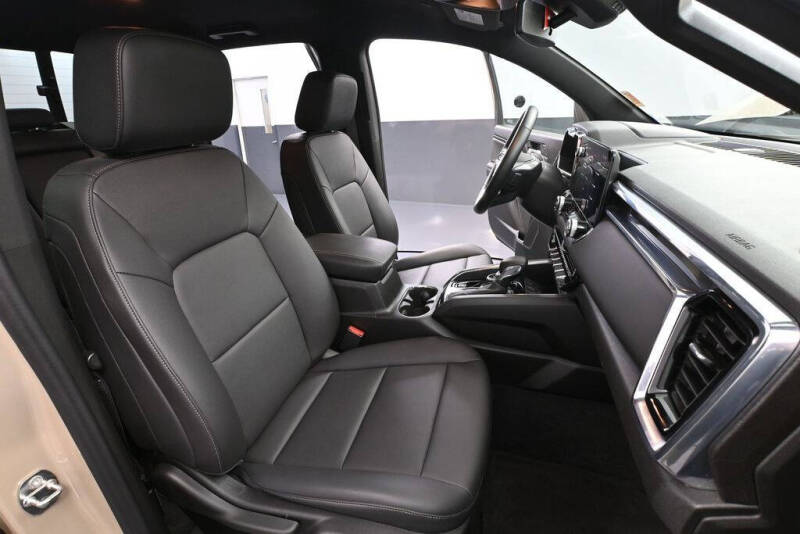 2023 GMC Canyon Elevation