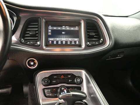 2018 Dodge Challenger SXT