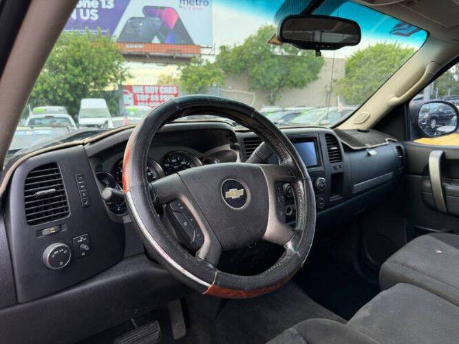 2012 Chevrolet Silverado 1500 SS Classic