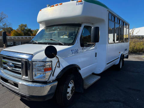 2016 Ford E-Series E-450 SD