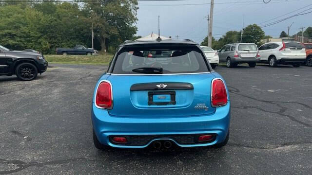 2017 MINI Hardtop 4 Door for sale at Backroads Motorsports in Alexandria, KY