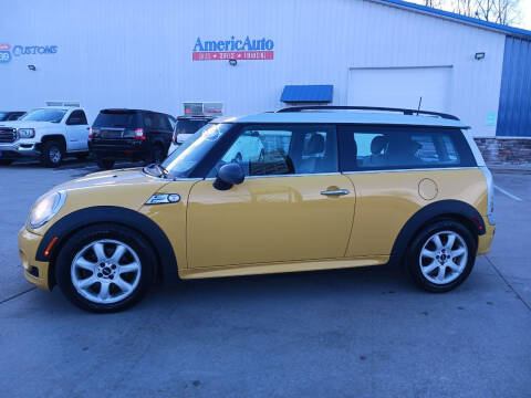 2009 MINI Cooper Clubman for sale at AmericAuto in Des Moines IA