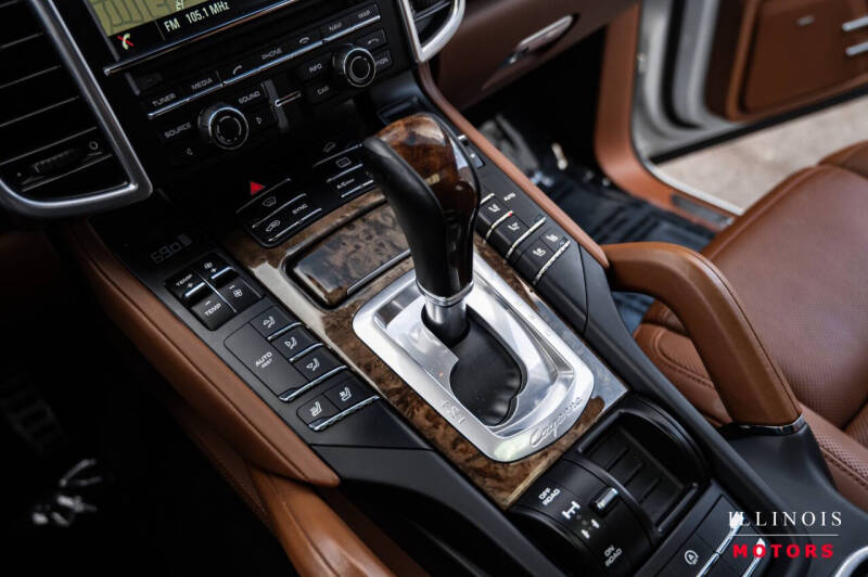 2016 Porsche Cayenne S