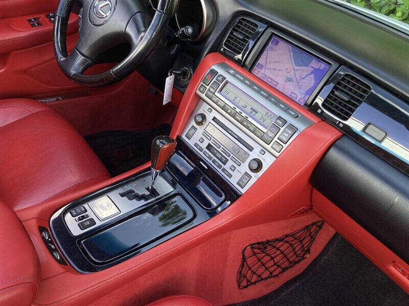 2007 Lexus SC 430