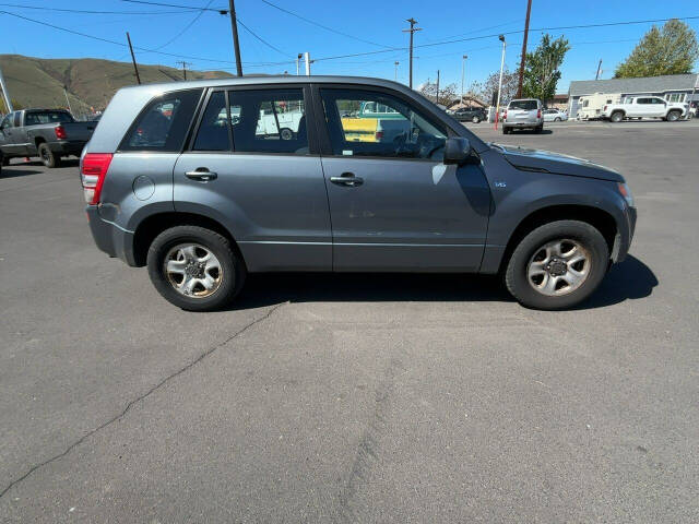 2008 Suzuki Grand Vitara for sale at PIERCY MOTORS INC in Union Gap, WA