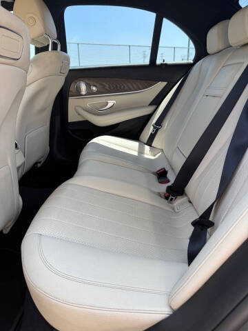 2018 Mercedes-Benz E-Class E 300