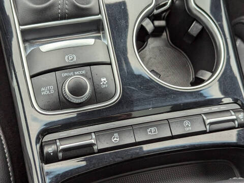 2023 Kia Stinger GT-Line