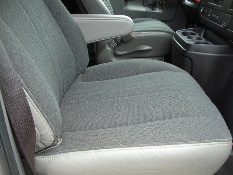 2023 Chevrolet Express 2500