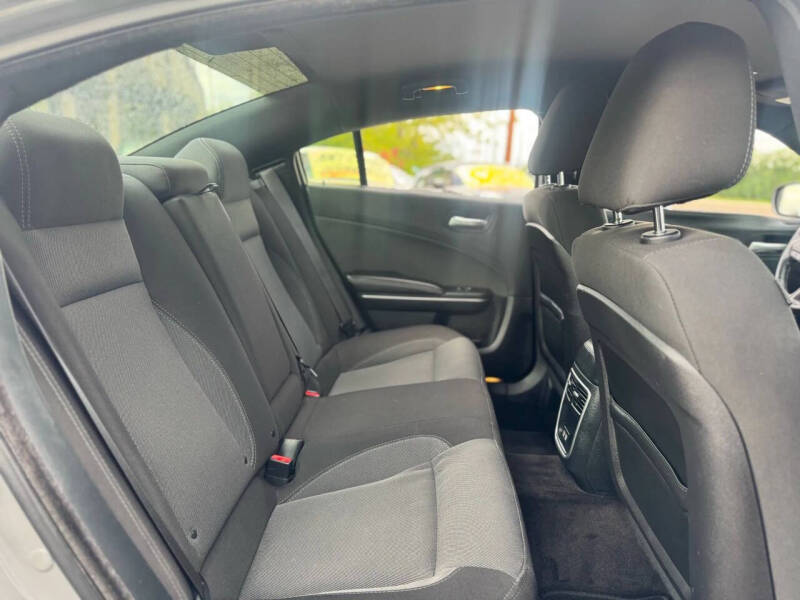 2018 Dodge Charger SXT