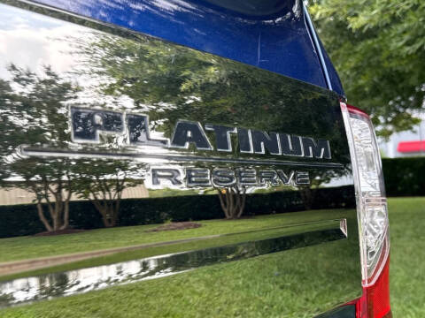 2017 Nissan Titan S