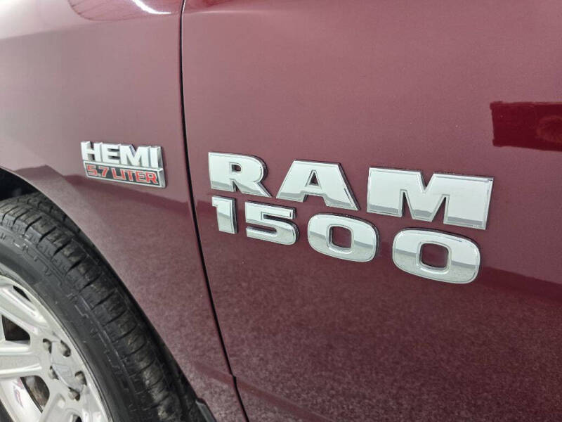2018 RAM 1500 SLT