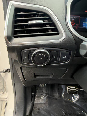 2016 Ford Edge Sport