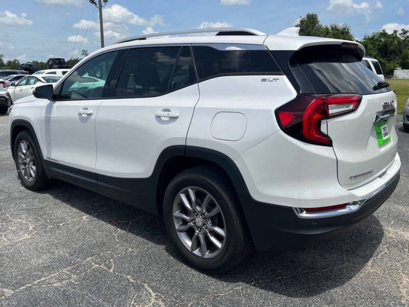 2022 GMC Terrain SLT