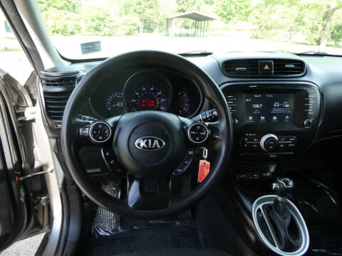 2019 Kia Soul +