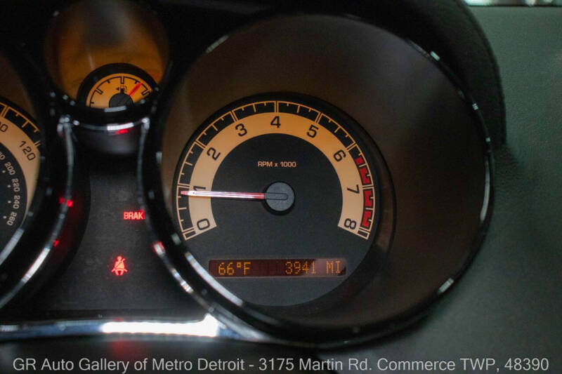 2009 Saturn SKY Red Line