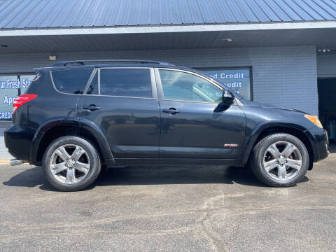 2009 Toyota RAV4 for sale at Auto Credit Connection LLC in Uniontown PA
