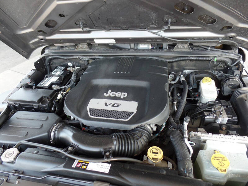 2014 Jeep Wrangler Unlimited Sport