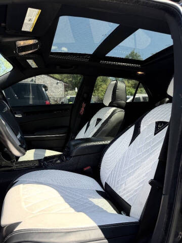2011 Chrysler 300 C