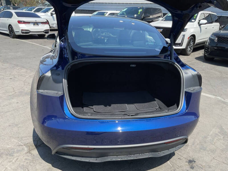 2025 Tesla Model 3 Long Range