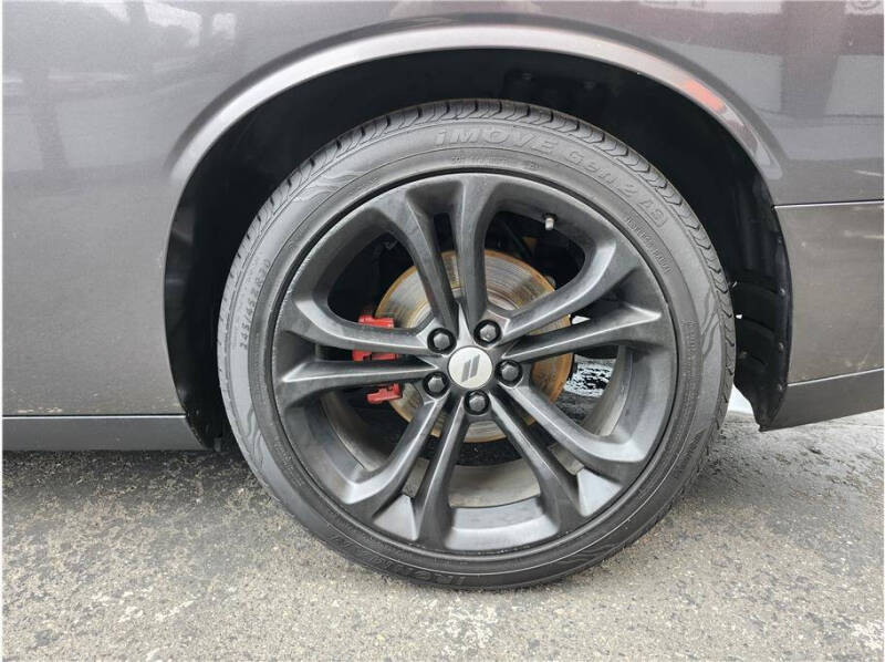 2020 Dodge Challenger