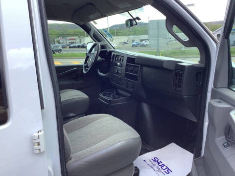 2021 Chevrolet Express 2500