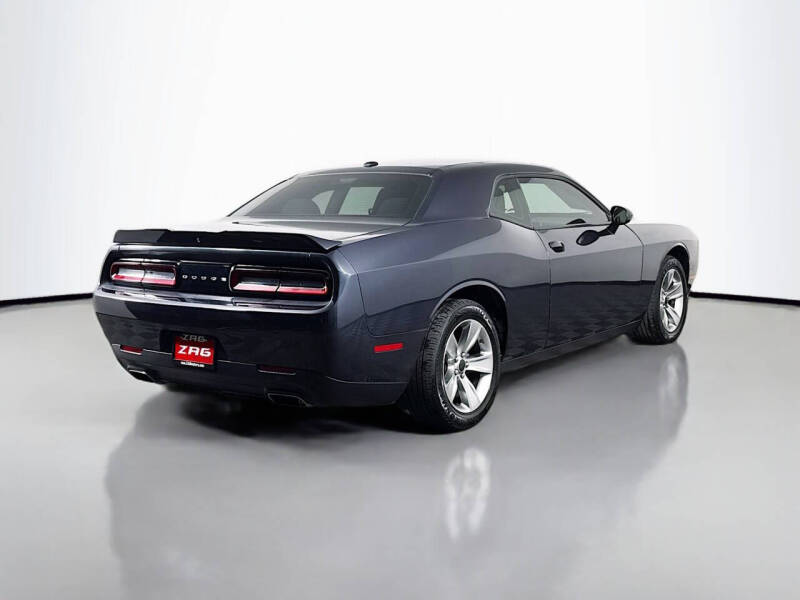 2018 Dodge Challenger SXT