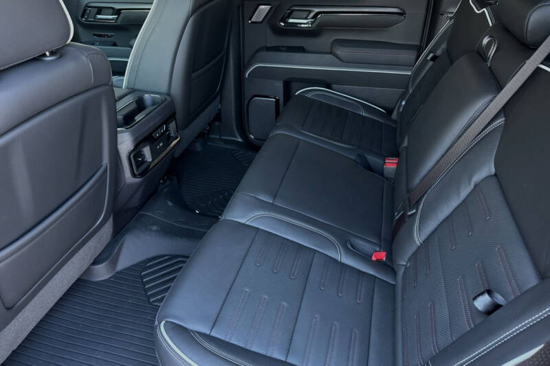 2024 GMC Sierra 1500 AT4X