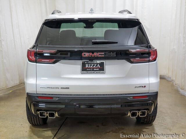 2025 GMC Acadia AT4