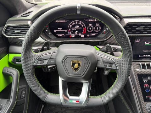 2024 Lamborghini Urus S