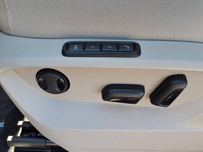 2026 Volkswagen Atlas SEL Premium R-Line 4Motion